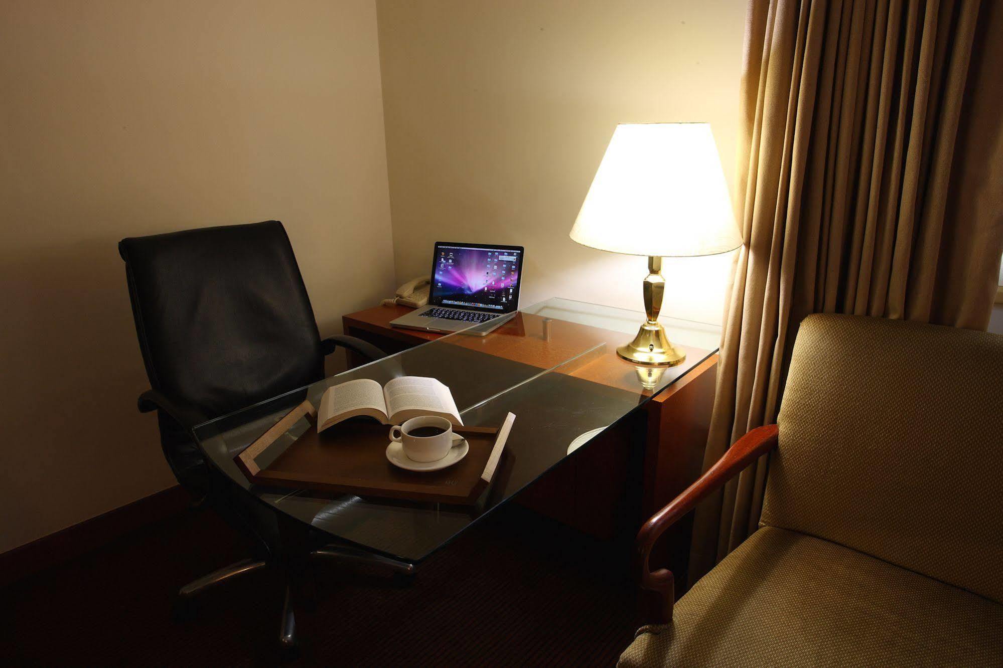 Gloria Prince Hotel Tajpej Kültér fotó